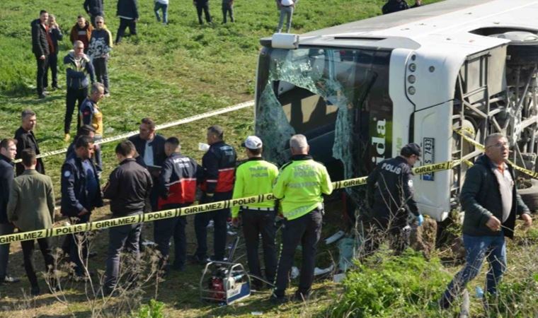 Son Dakika: Eskişehir'de işçi servisi şarampole uçtu: Çok sayıda ölü ve yaralı