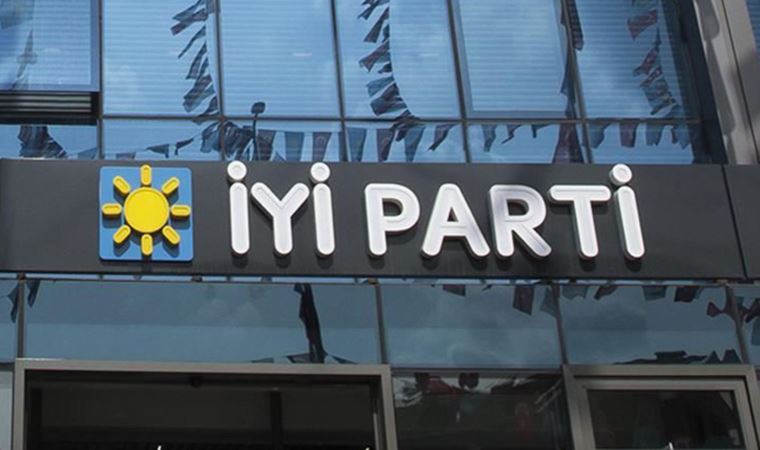 İYİ Parti'nin İstanbul'daki temayül yoklaması başladı