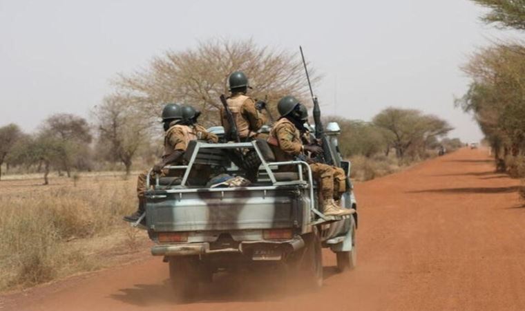 Burkina Faso’da askeri üsse saldırı: 33 ölü, 12 yaralı