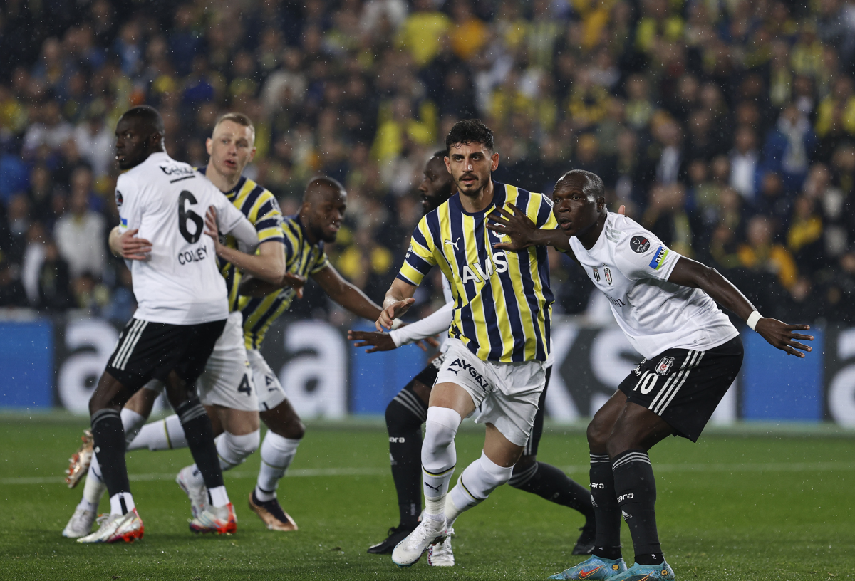 Spor yazarları Fenerbahçe-Beşiktaş derbisini değerlendirdi: Yıkıcı bir hezimet