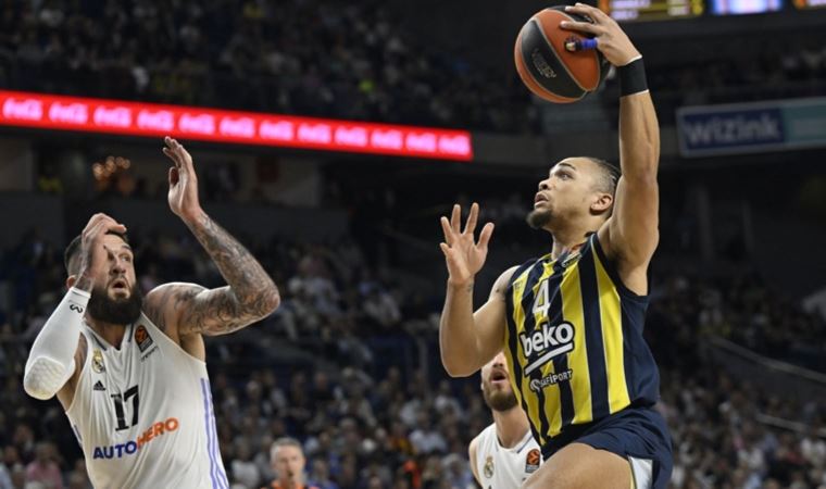 Fenerbahçe Beko'lu Carsen Edwards, Anadolu Efes maçının şifresini verdi