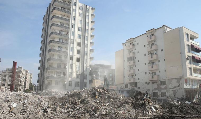 Prof. Dr. Sözbilir'den kritik uyarı: Bölgede henüz kırılmamış çok sayıda fay parçası var