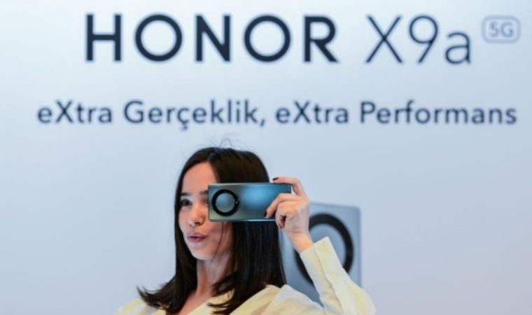 Honor yeni akıllı telefonunu Türkiye'de tanıttı