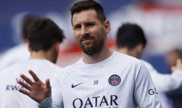 Kadro dışı bırakılan Lionel Messi antrenmanlara geri döndü