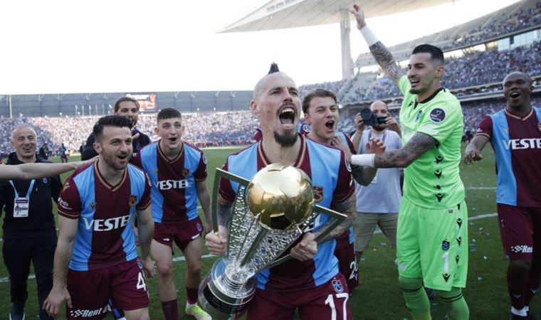 Son Dakika: Trabzonspor'da Marek Hamsik'ten emeklilik kararı