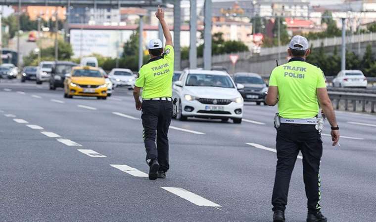 İstanbullular dikkat: Bu yollar trafiğe kapatıldı!