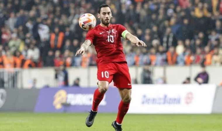 Hakan Çalhanoğlu: 'Geleceğin 10 numarası'