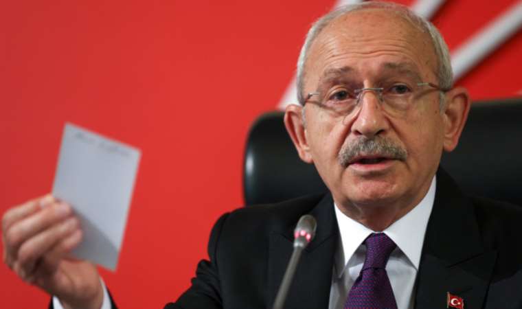 Kemal Kılıçdaroğlu, partisinin il başkanlarıyla bir araya geldi