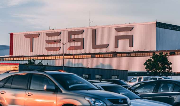 Tesla Model Y tekrardan zamlandı