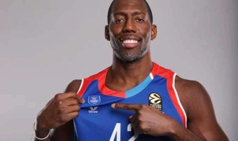 Anadolu Efes'ten, Bryant Dunston'a veda