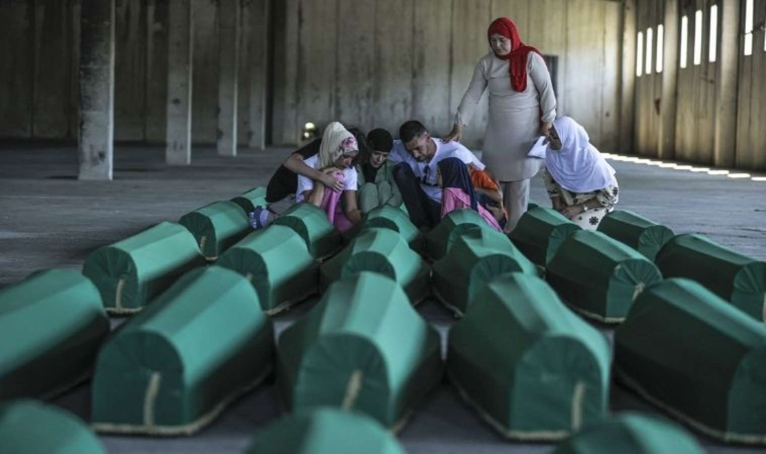 Srebrenitsa katliamı nedir? Srebrenista katliamı ne zaman, nerede gerçekleşti? Srebrenitsa soykırımı neden oldu? Srebrenitsa tarihi...