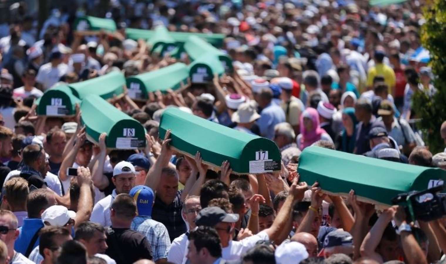 Srebrenitsa katliamı nedir? Srebrenista katliamı ne zaman, nerede gerçekleşti? Srebrenitsa soykırımı neden oldu? Srebrenitsa tarihi...