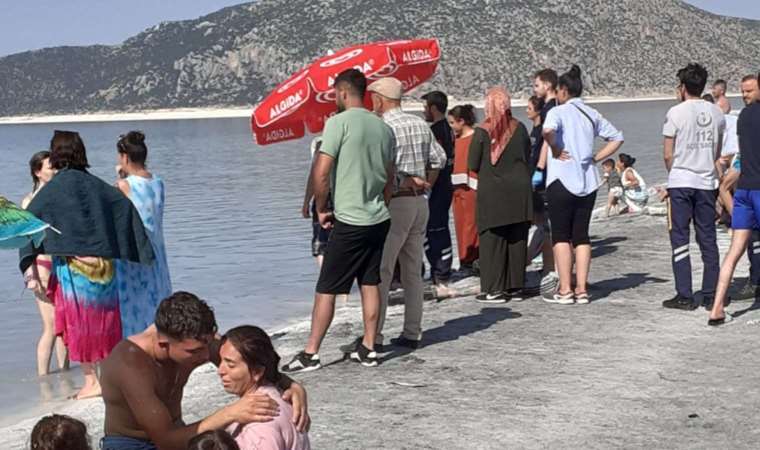 Salda Gölü'ne giren 13 yaşındaki çocuk boğuldu