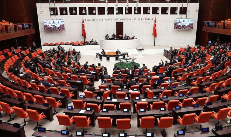 'Vergi artışı' önergesi AKP ve MHP oylarıyla reddedildi: Oylamaya katılmayan muhalefet milletvekili sayısı dikkat çekti