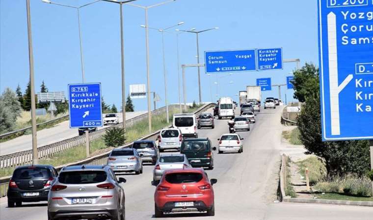 'Kilit kavşak'tan 800 bin araç geçiş yaptı