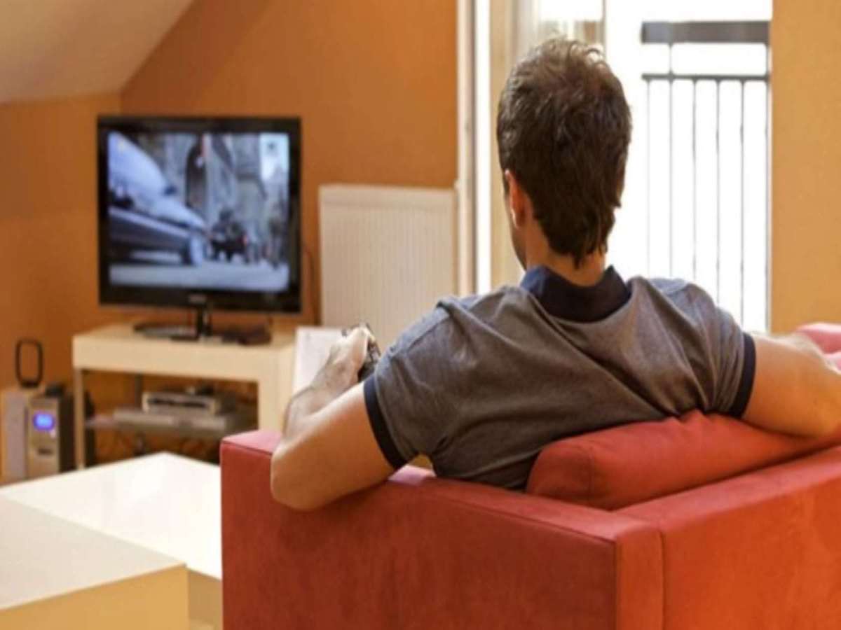 TV yayın akışı 12 Ağustos Cumartesi! Hangi kanalda ne var, günün filmleri ve dizileri neler?