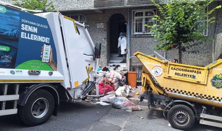 Gaziosmanpaşa'da şaşkına çeviren görüntü: Evden 5 ton çöp çıktı!