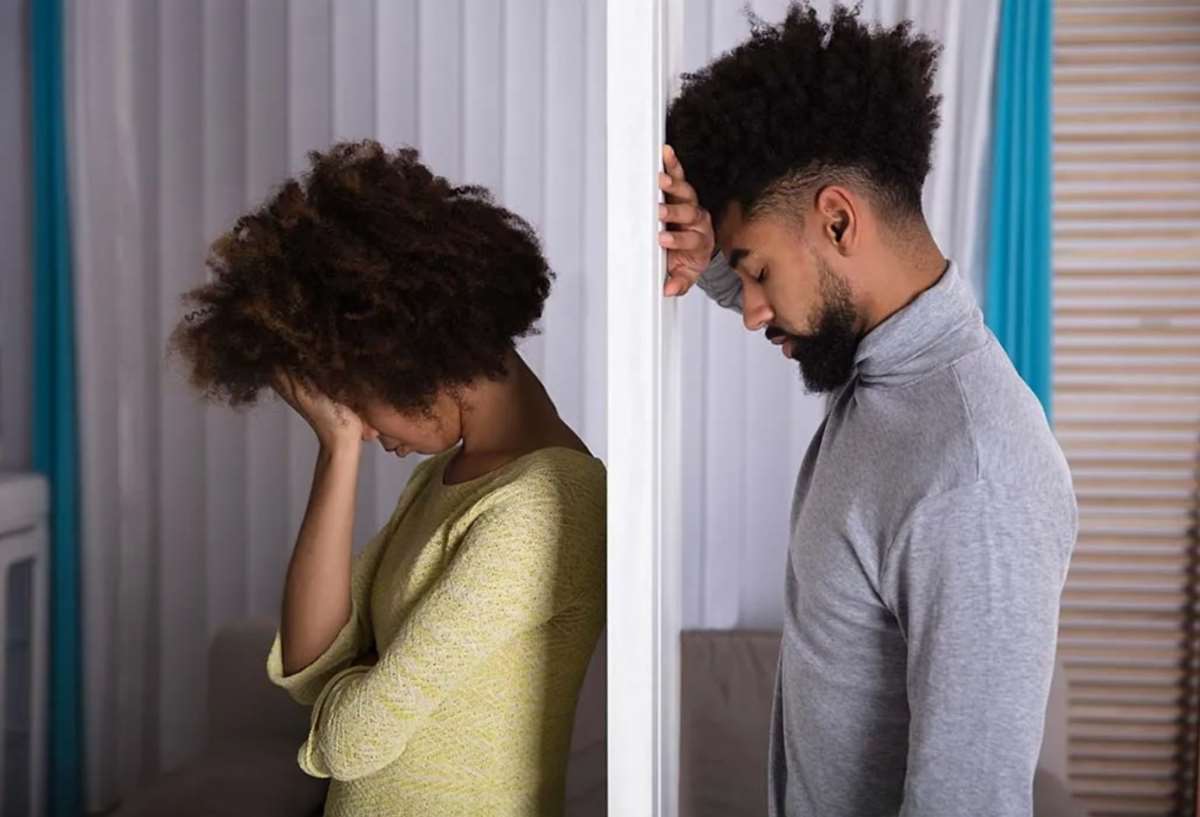 8 Clear Signs You Trapped in a Toxic Relationship