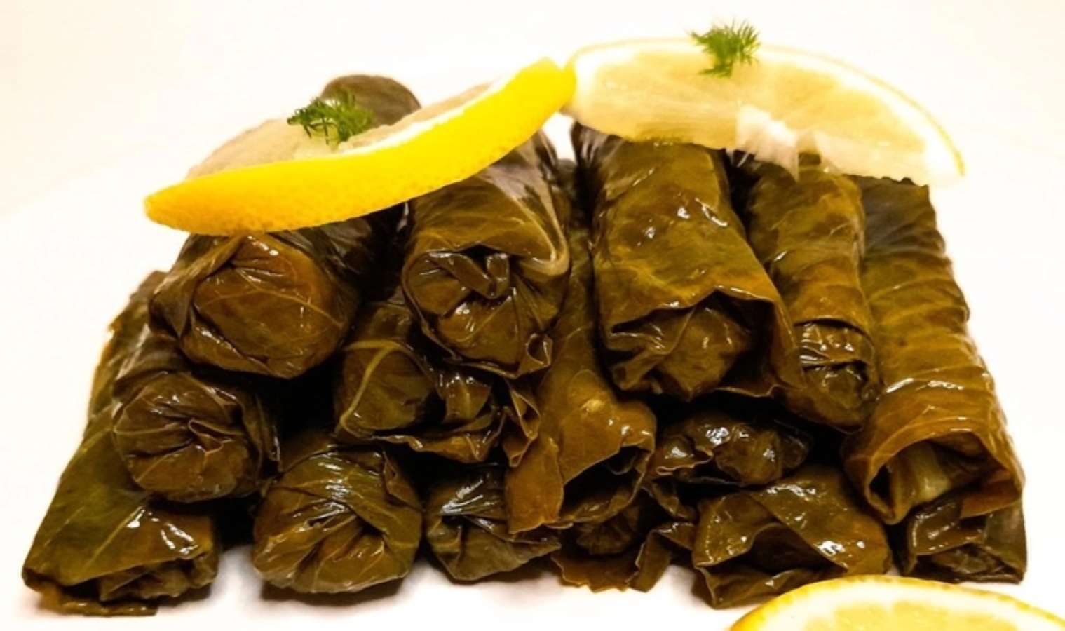 Turkish Cuisine Delights: Exploring Famous Dishes and Traditional Flavors