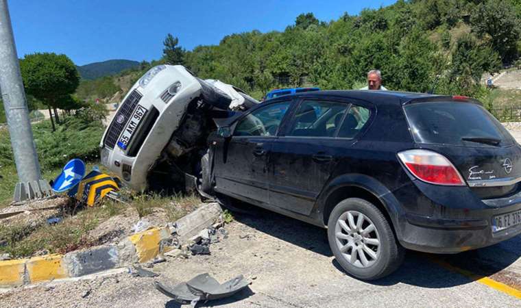 Karabük'te korkunç kaza: 1 çocuk hayatını kaybetti, 8 kişi yaralandı