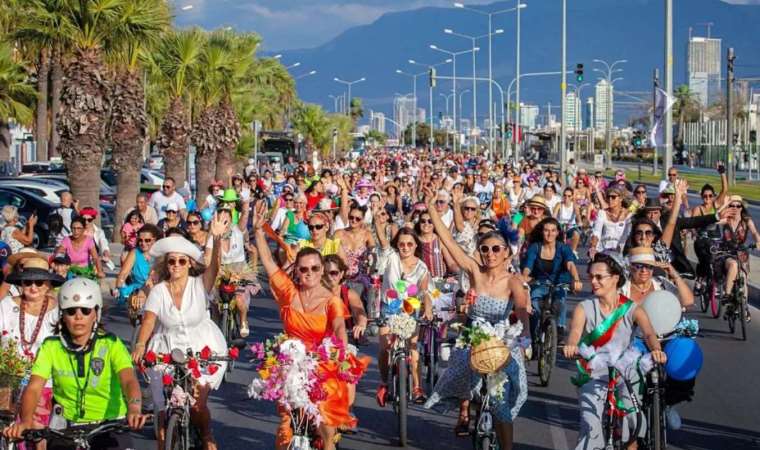 ‘Süslü Kadınlar’ farkındalık için pedal çevirecek