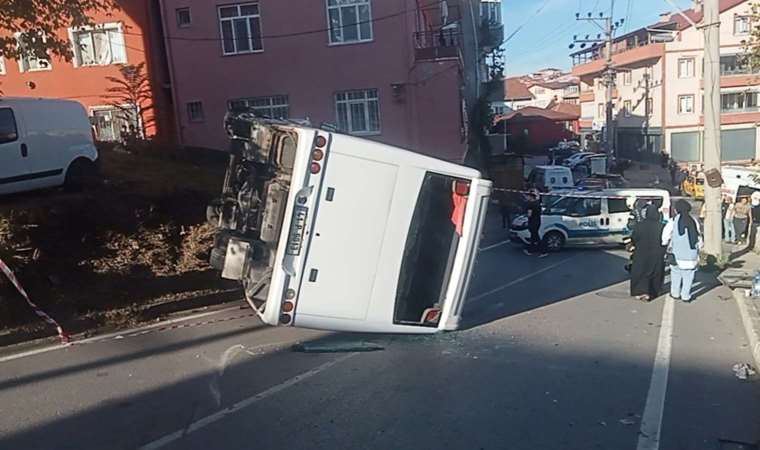 Kocaeli'nde işçi servisi devrildi: 1 ölü, çok sayıda yaralı!