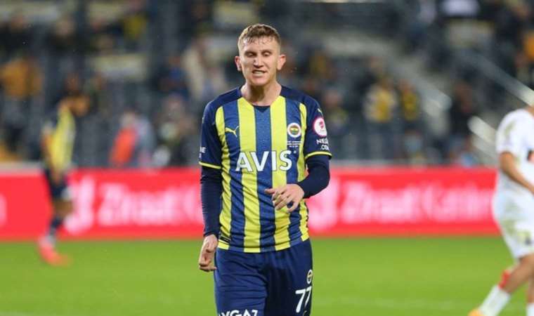 Fenerbahçe, Burak Kapacak'ın ayrılığını açıkladı