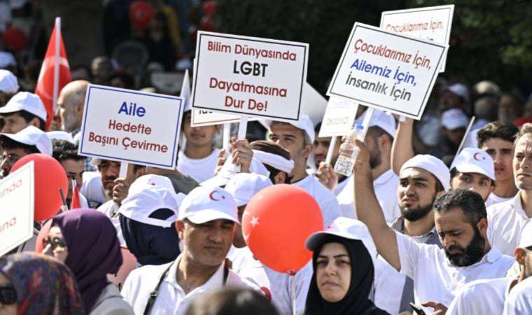 İktidar destekli miting