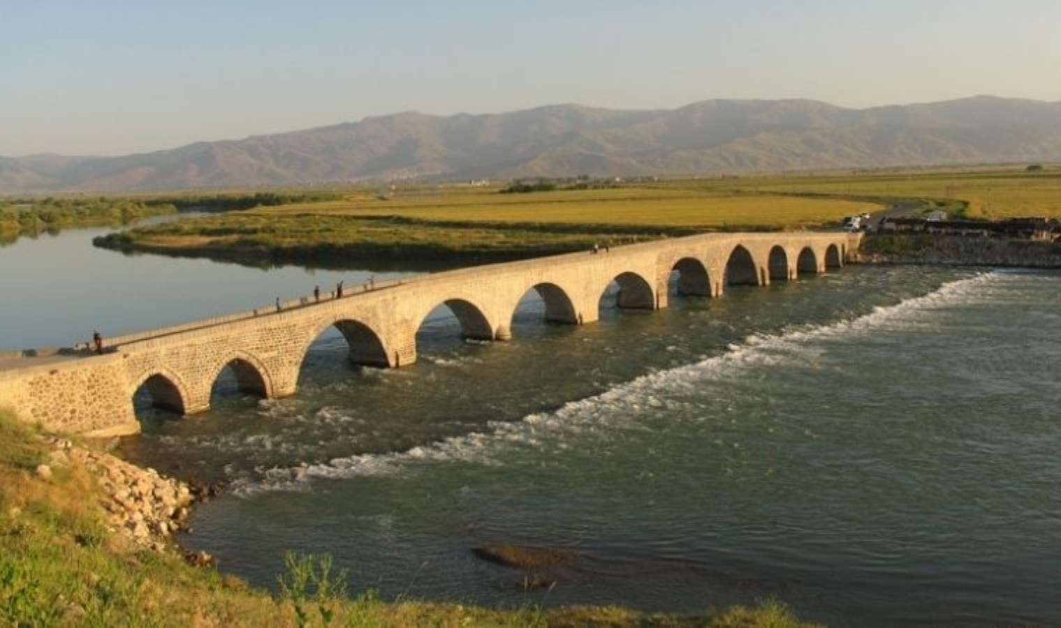 Muş'un ilçeleri! Muş'un kaç ilçesi var? Muş'un ilçe nüfusları kaç? Muş'un ilçe belediye başkanları kim?