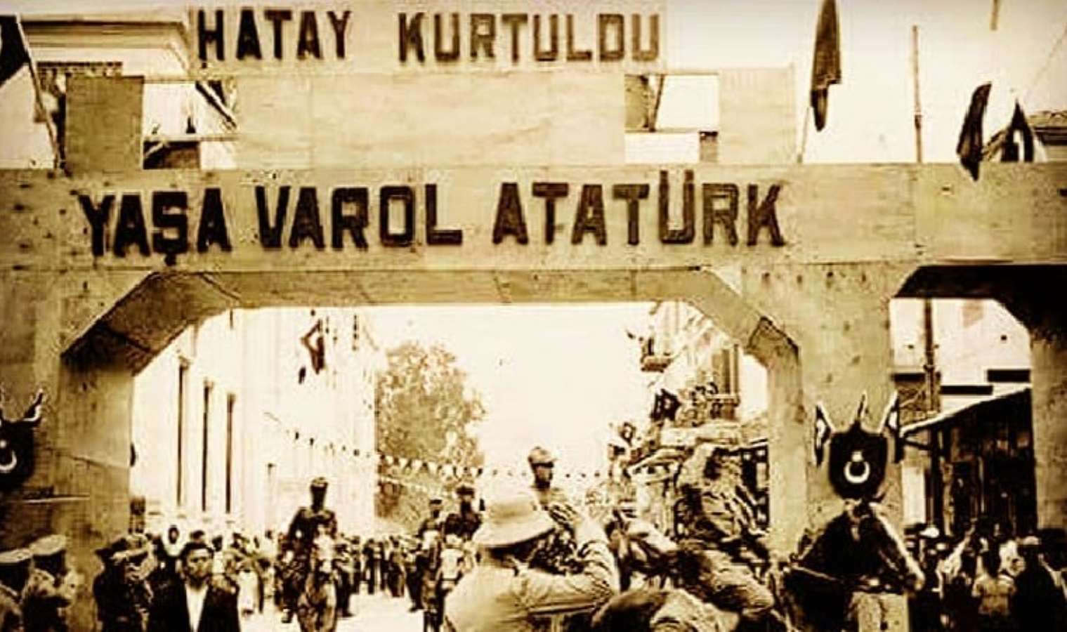 Atatürk’ün iki aşamalı planının ilk adımı “Bağımsız Hatay Cumhuriyeti”