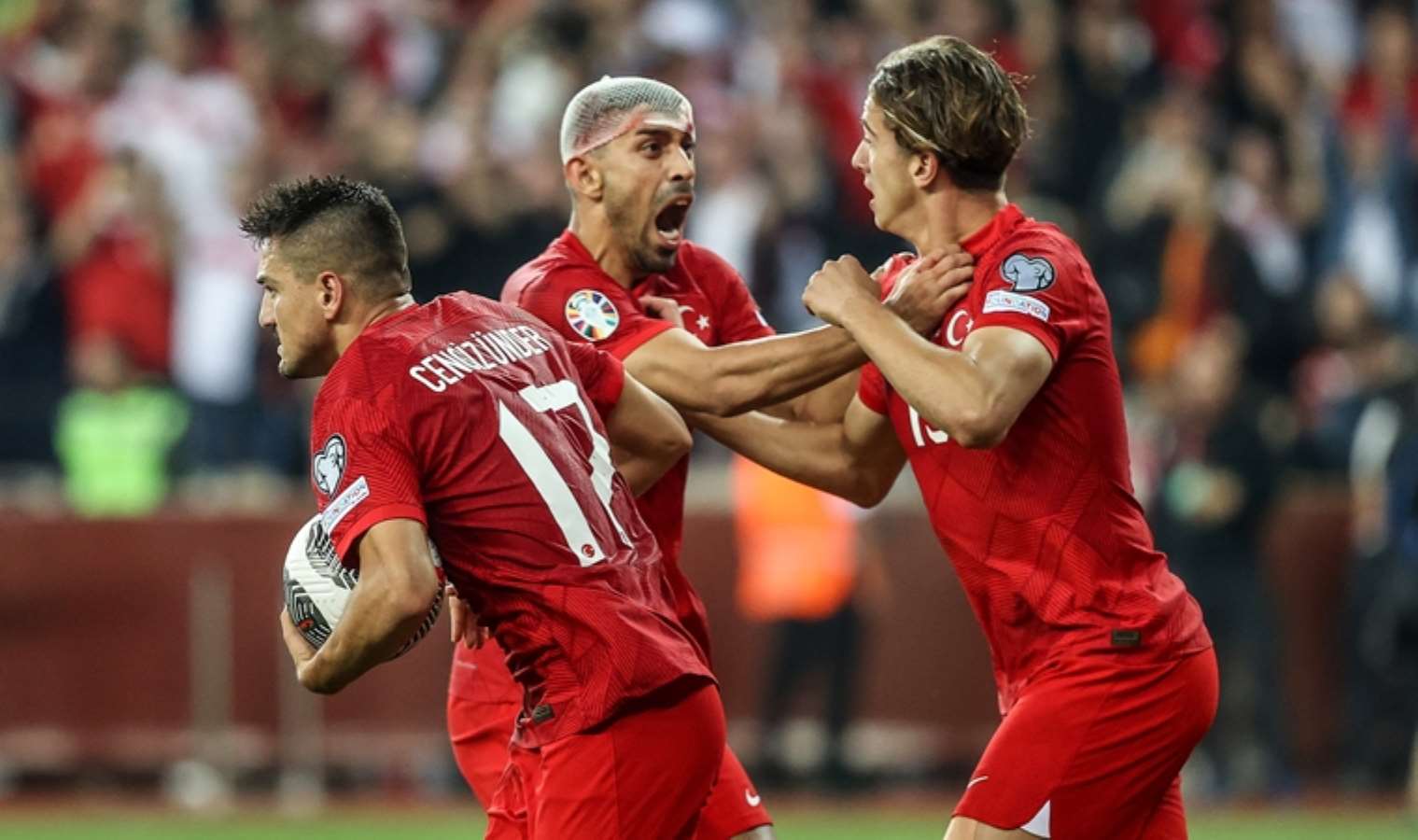 FIFA dünya sıralamasını güncelledi... Türkiye'nin yeri değişti!