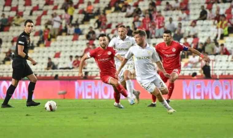 Antalyaspor ligte galibiyet ile tanıştı!