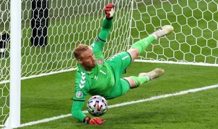 OGC Nice, Kasper Schmeichel'ı transfer etti!