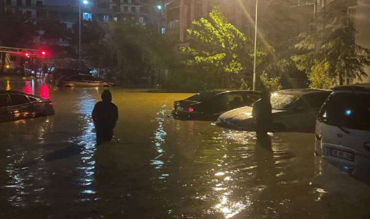 Son Dakika... Valilik açıkladı: İstanbul'daki selde can kaybı yükseldi!