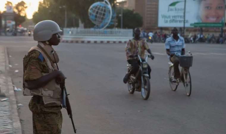 Burkina Faso’daki terör saldırısında askerler  ve sivil gönüllüler öldü