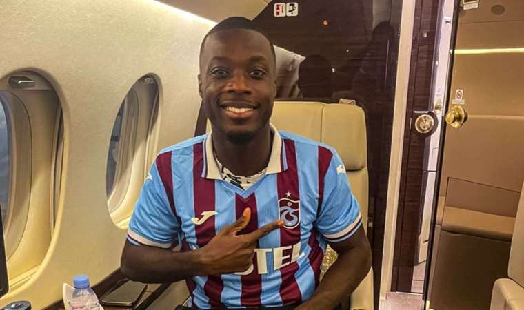 Trabzonspor'un yeni transferi Nicolas Pepe imza için İstanbul'a geldi