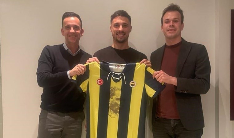 Son Dakika: Fenerbahçe Rade Krunic'i resmen açıkladı!