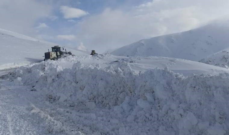 Erzurum ve Ardahan'da 234 yerleşim yerine ulaşım sağlanamıyor