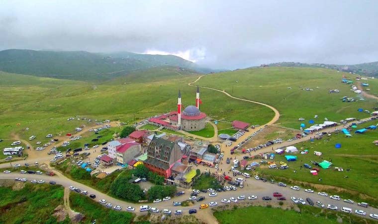 Doğanın kucağında huzurun adresi: Trabzon yaylaları...