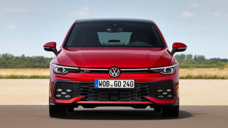 2024 Volkswagen Golf GTI'ın teknik özellikleri belli oldu: 265 beygir...