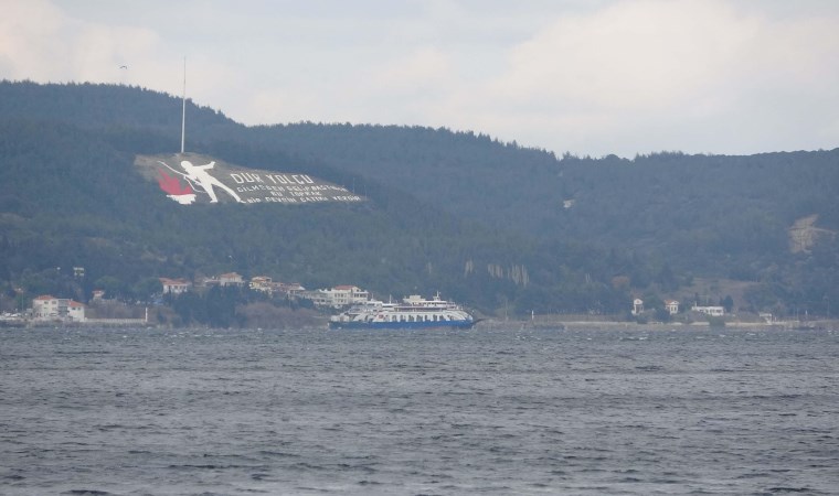 Bozcaada ve Gökçeada'ya yarınki feribot seferleri iptal