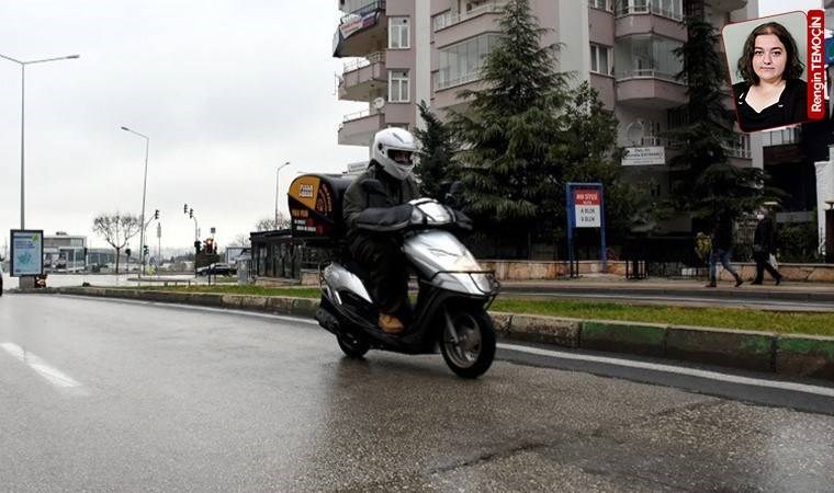 Yasaklı madde satıcıları trafiği motokuryelerle yönetiyor: Uyuşturucu taşıyorlar!