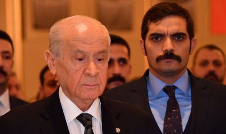 Bahçeli 'dört soytarı muhabir' diyerek tehdit etti, Ağırel'den yanıt geldi: Keşke Sinan Ateş'in sunduğu dosyayı açıklasa...