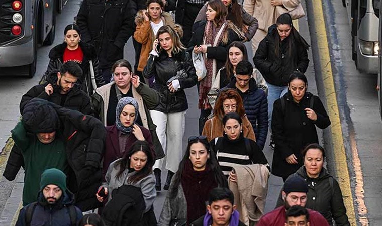 Ekonomik sıkıntılar, depremler ve artan şiddet olayları... Uzmanlar uyarıyor: 'Toplumsal ruh sağlığı tablomuz bozuk'