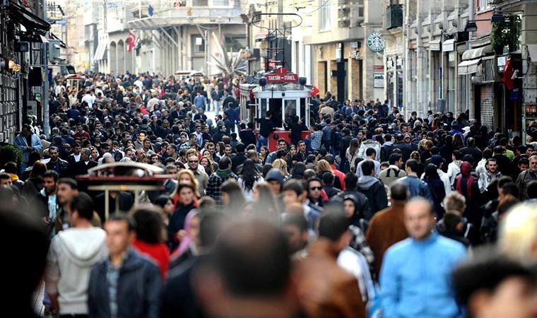 MetroPOLL'den çarpıcı anket! Tek bir cevap öne çıktı: Yurttaşın 'güveni' kalmadı!