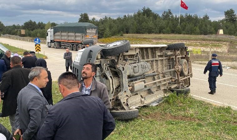 Kastamonu’da öğrenci servisi ile TIR çarpıştı: Çok sayıda yaralı var!