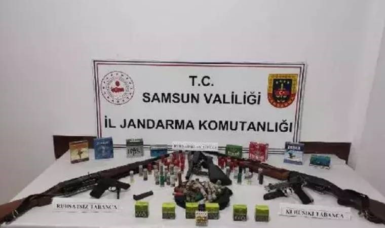 Samsun'da bir evde ruhsatsız silah ve tüfek ele geçirildi