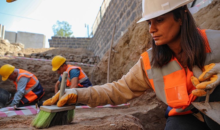 Diyarbakır'da 10 bin yıllık yaşam izinin tespit edildiği alan: Amida Höyük