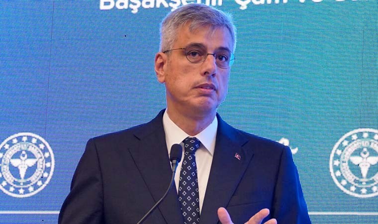 'AK Partili bir bakan, Sağlık Bakanı istifa etsin'