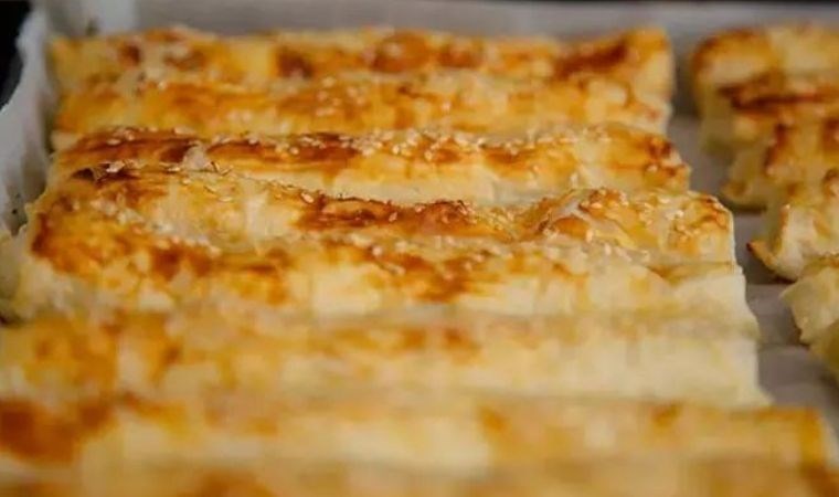 Çıtır çıtır patatesli börek tarifi